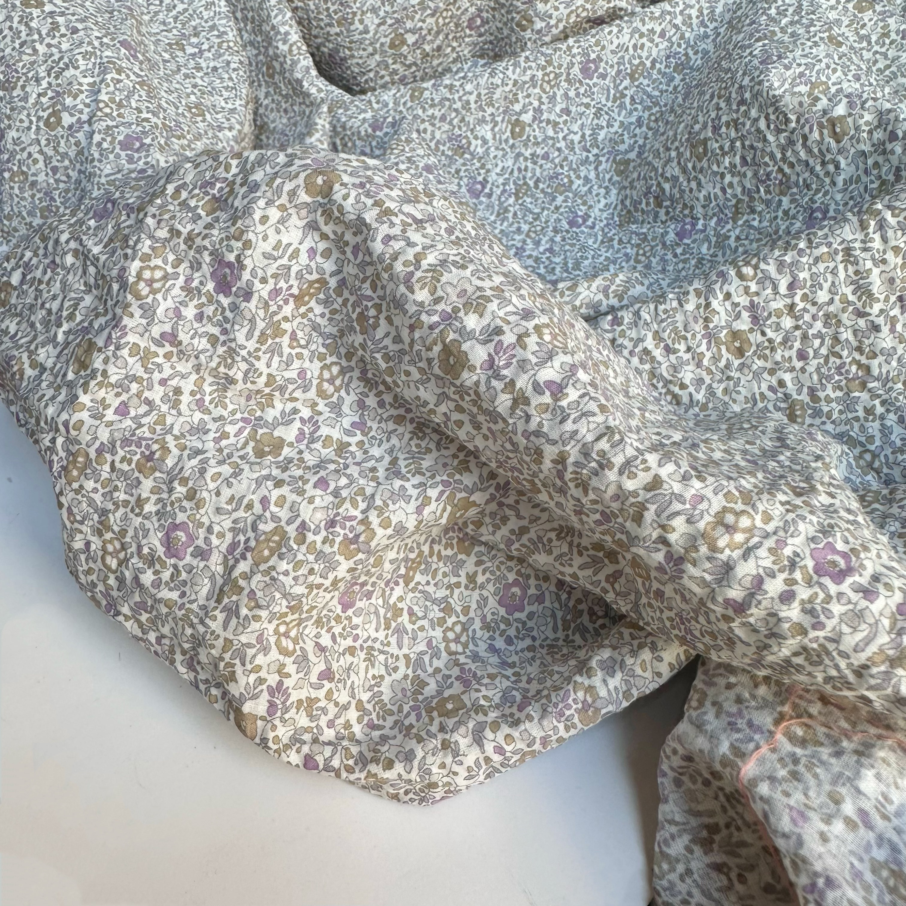 全棉高支棉盐缩泡泡灰色碎花布料 棕黑色衬衣裙子布料面料