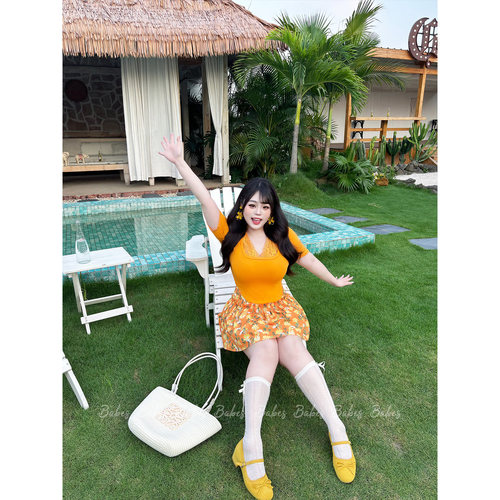Babes【一口芬达】大码微胖夏日多巴胺短袖上衣a字碎花短裙两件套