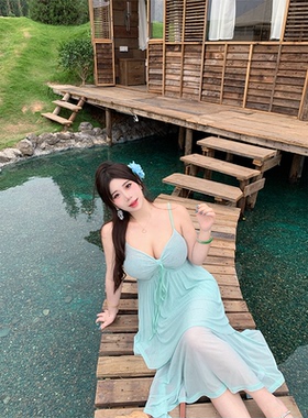 【仙仙花落】纯欲度假风v领吊带连衣裙微胖显瘦性感露腰辣妹长裙