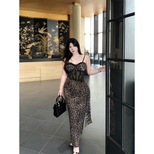 性感辣妹渐变豹纹吊带修身 大码 收腰包臀连衣裙 野性缪斯 Babes