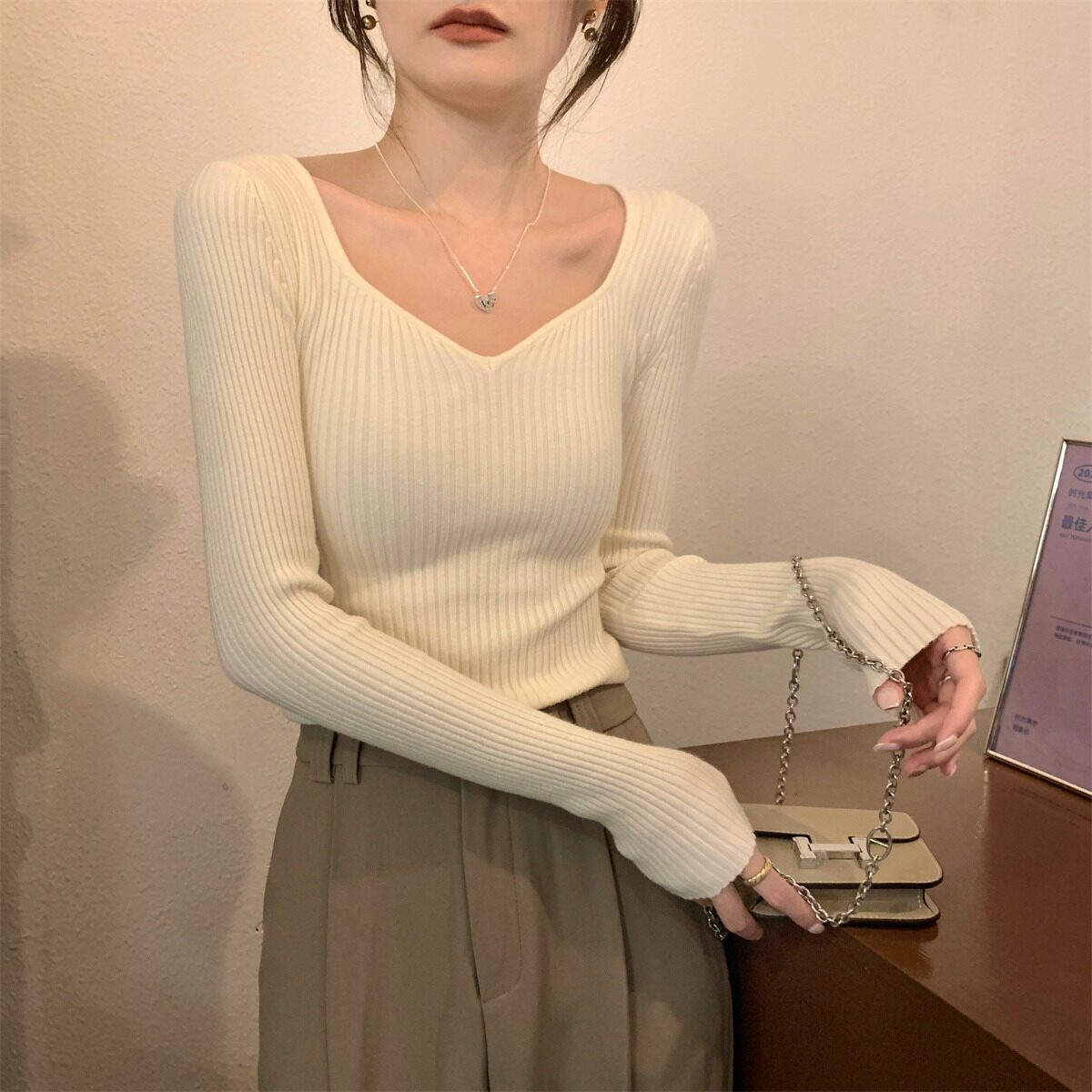 包芯纱V领桃心领毛衣女春季秋冬修身长袖内搭上衣洋气打底针