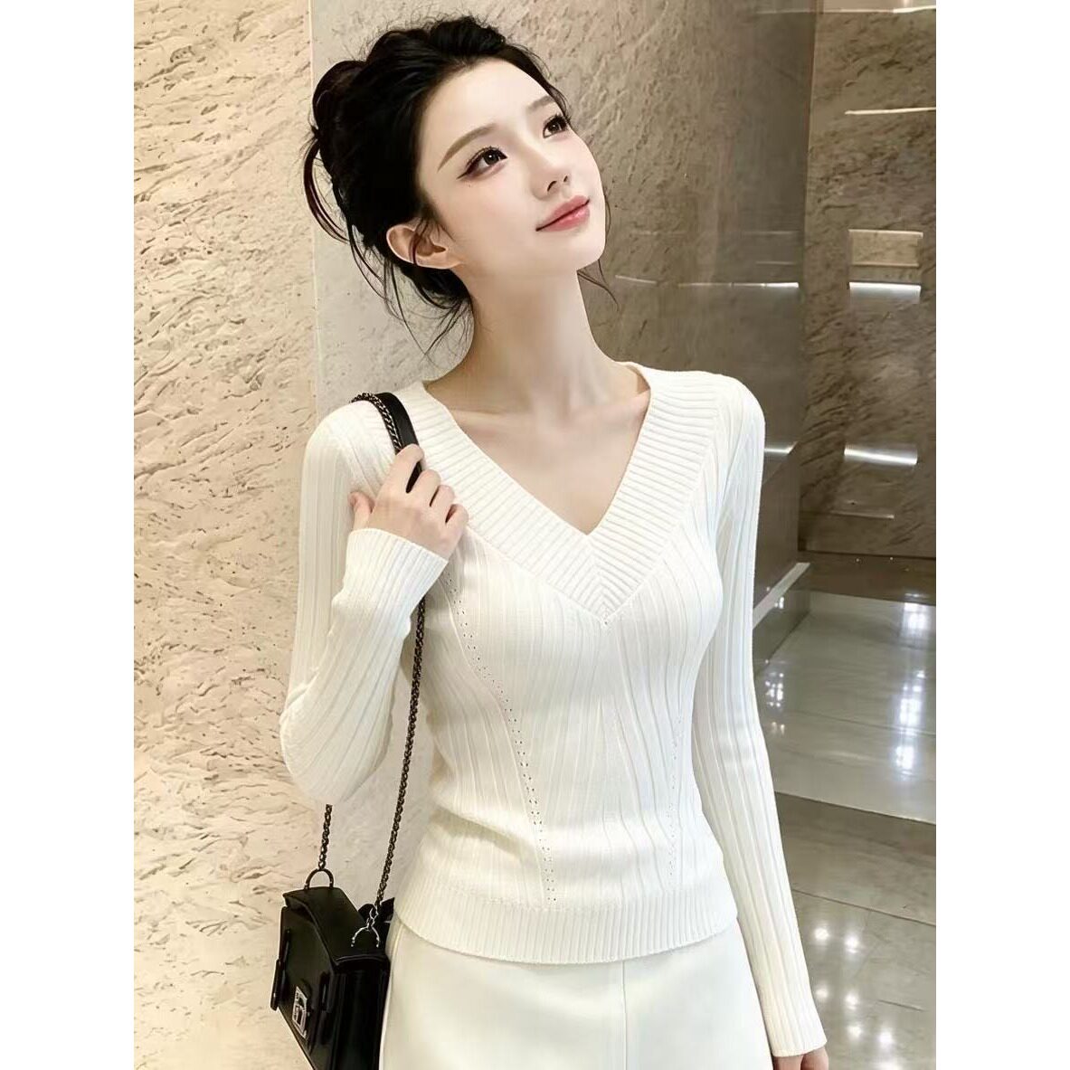 V领长袖设计感修身收腰内搭针织衫女装秋冬季毛衣打底衫上衣