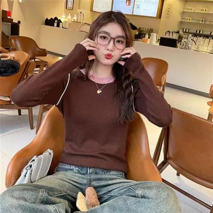 美拉德秋冬撞色打底衫内搭毛衣新款圆领修身气质长袖短款针织上衣