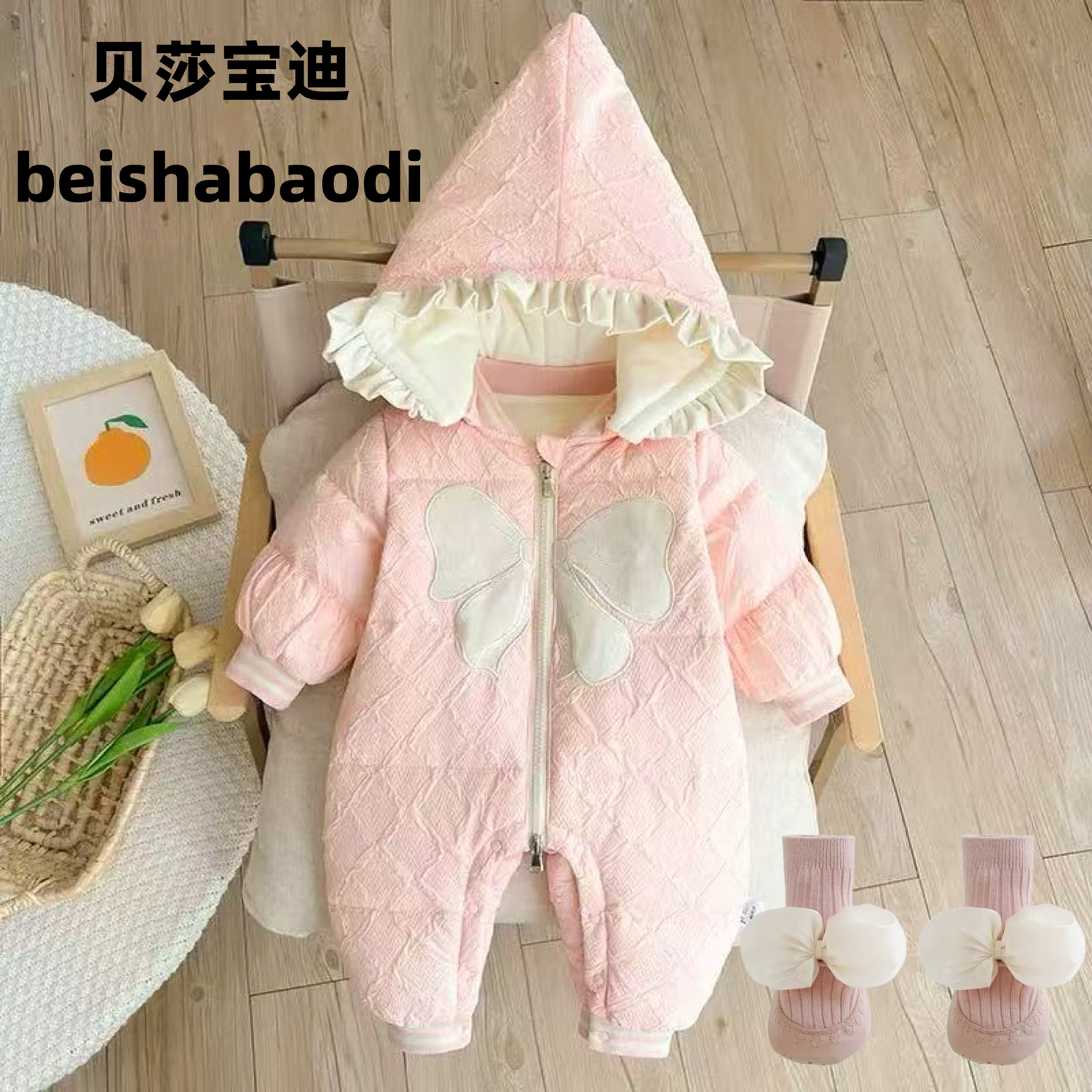 女宝宝秋季棉服连体衣