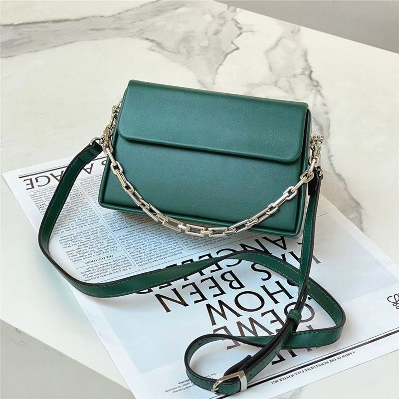 小方包女2022新款潮时尚百搭简约小众盒子包链条高级感斜挎小包包,箱包皮具/热销女包/男包,小方包,淘宝优惠券,粉丝福利购,淘宝优惠卷