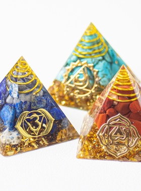 7查克拉天然水晶碎石滴胶3cm金字