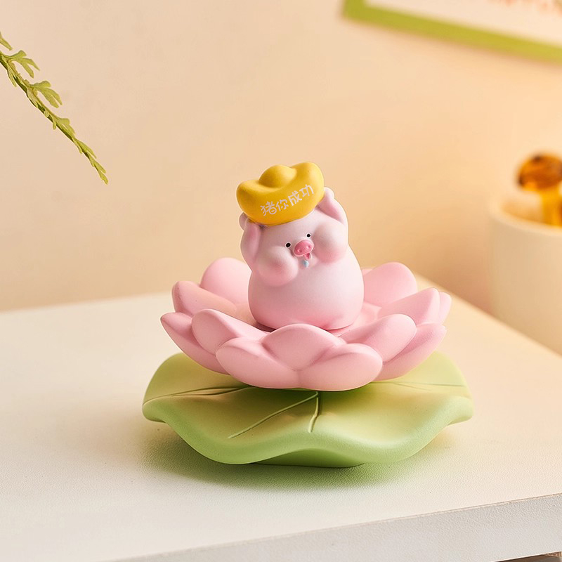 可爱小猪摆件工位稳定情绪神器办公室玄学解压治愈桌面装饰品礼物
