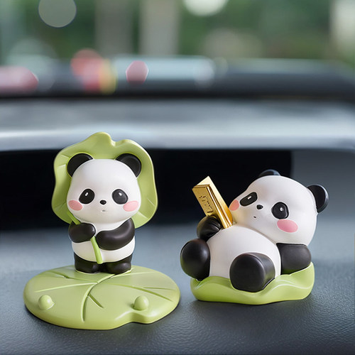 熊猫周边车内饰品摆件
