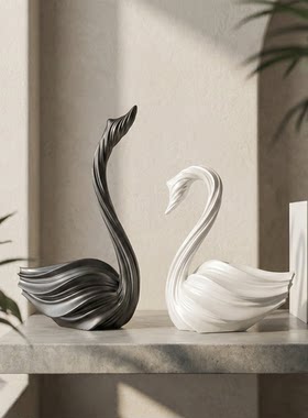 现代简约天鹅摆件礼盒黑白工艺品