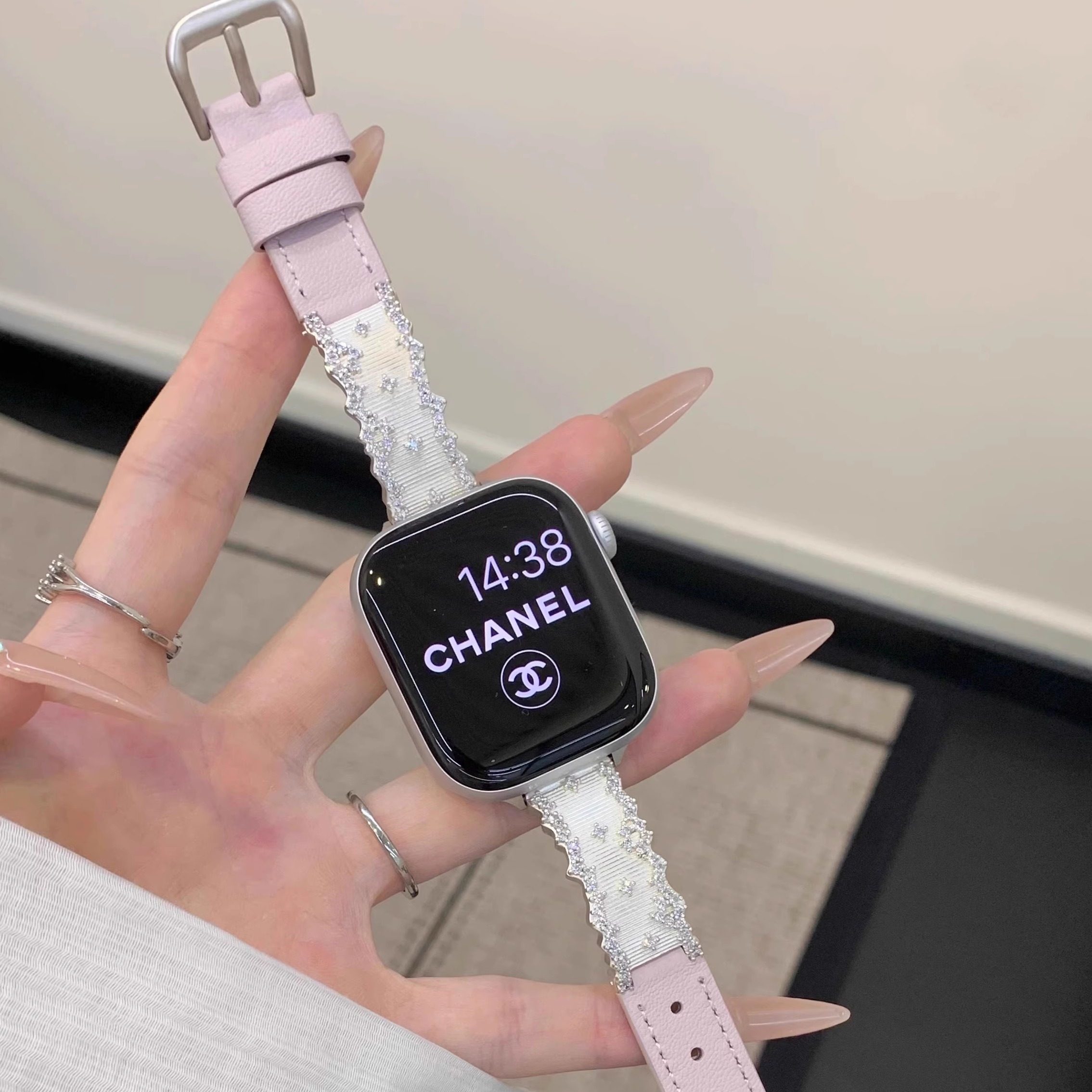 轻奢繁花拉丝手镯拼皮iWatchS11