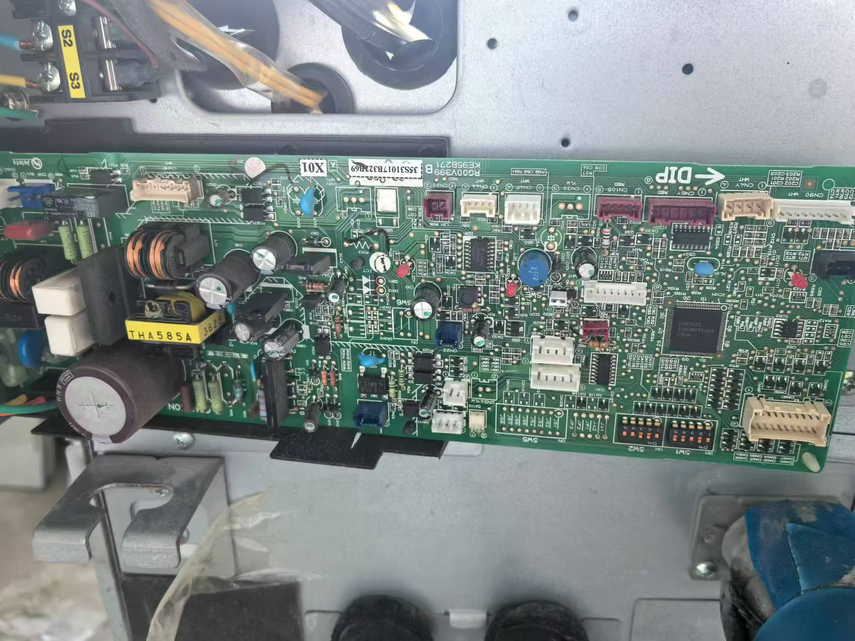 三菱电机中央空调内机主板RG00V399B.X01电脑板KE95B271控制板