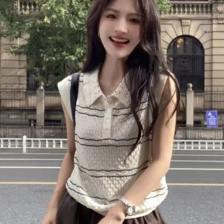 学院风蕾丝拼接翻领针织衫女T恤