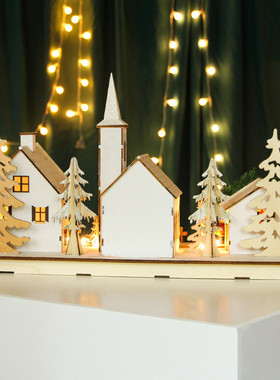 圣诞新款木质led工艺品摆件发光北欧家居桌面装饰圣诞节创意礼品