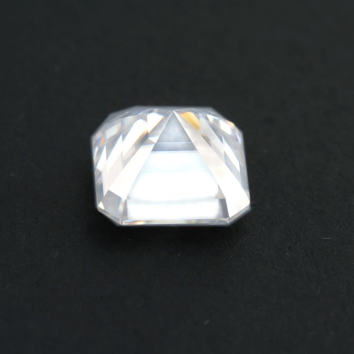 合成供应高品质阿斯切莫桑石裸石de/gh色碳硅石厂家大量现货供应