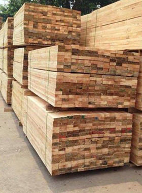 热销建筑方条施工松木木方条可加工建筑工地楼房方木方架木条批发