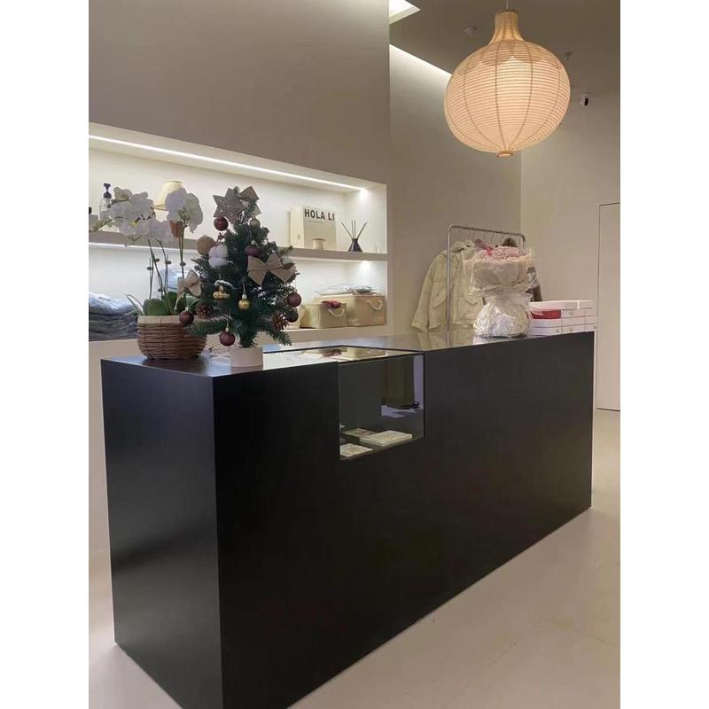 网红潮店收银台大带玻璃展示柜台服装店黑色现代简约烤漆前台
