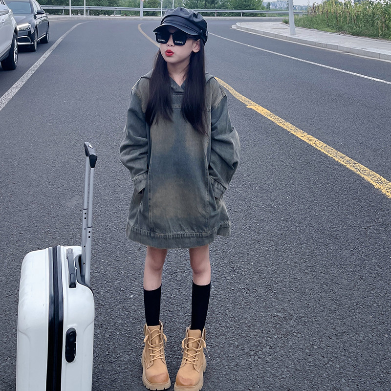 牛仔春秋2025新款儿童美式宽松洋气连帽套头