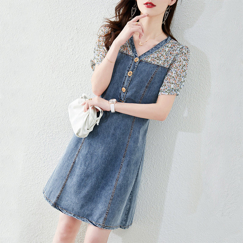 法式拼接碎花假两件夏季2025新款收腰显瘦气质薄款牛仔裙女,女装/女士精品,连衣裙,淘宝优惠券,粉丝福利购,淘宝优惠卷