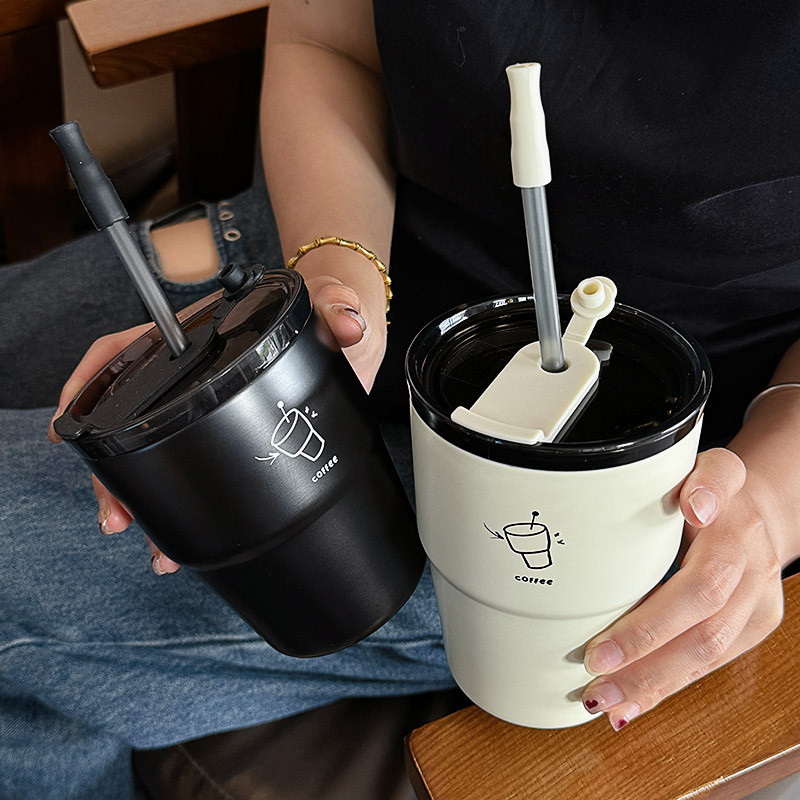 女生高颜值保温杯男款不锈钢吸管杯便携咖啡杯随行杯2025新款水杯