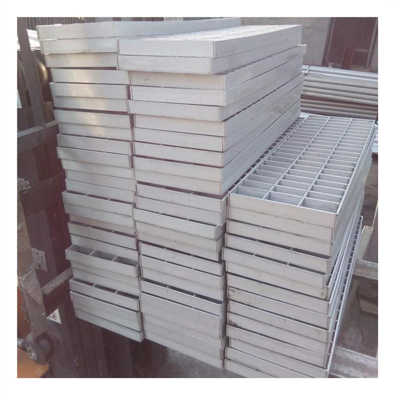 厂家供应铝合金插接铝板板阳极氧化沟盖板铝合踏步格