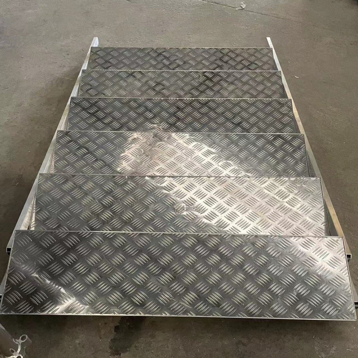 铝合金舞台板楼梯折叠装修梯子架子厂家移动升降活动1220