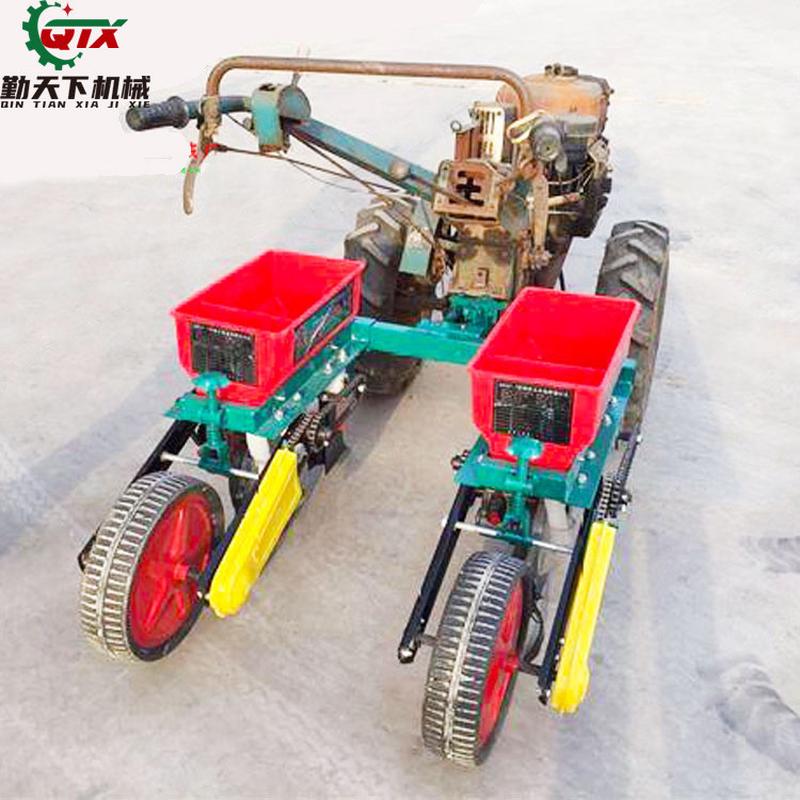 热销出口手扶玉米播种机四轮单行双行三行玉米大豆精播机种肥同播