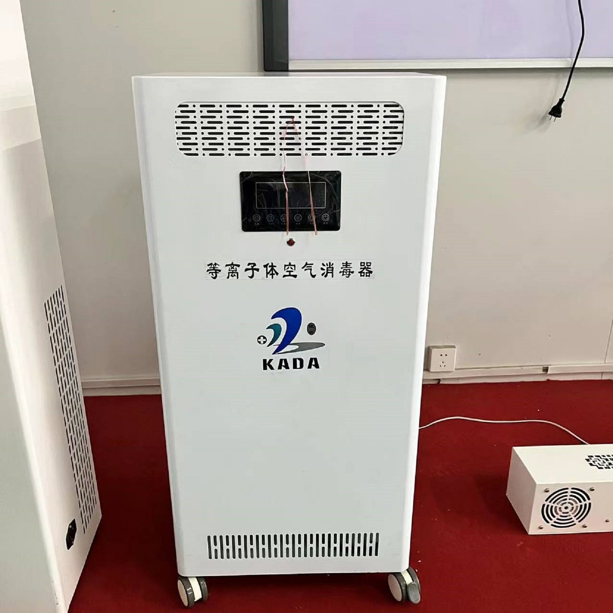 移动式消毒机等离子体空气消毒器160立方净化器采用活性炭过滤