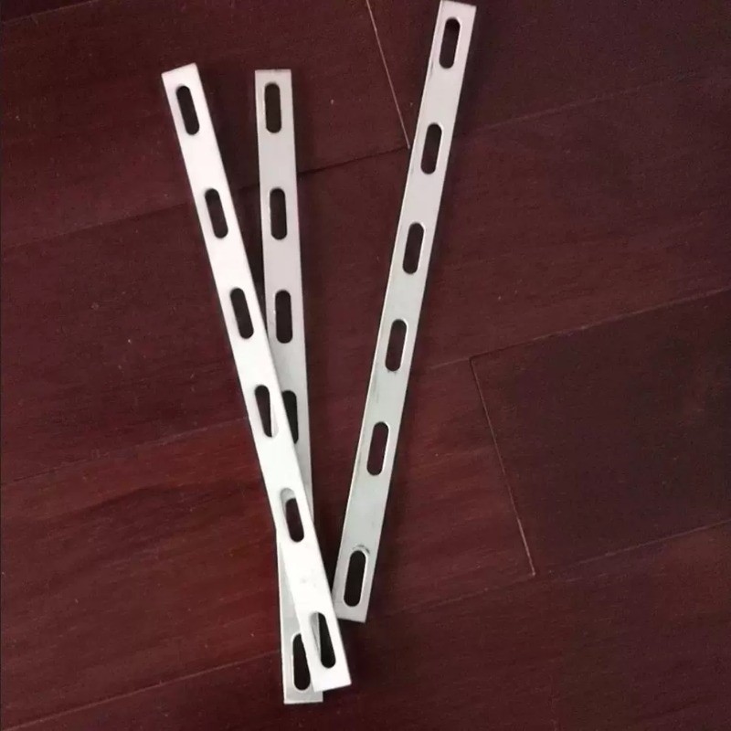 热镀锌扁铁接地铁条直条固定连接扁铁条扁钢带孔连接冲孔扁铁包邮