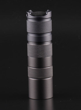 热销convoys2+18350手电筒灰色