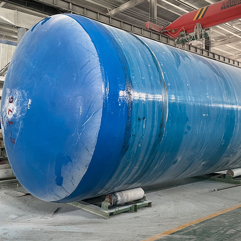 热销玻璃钢缠绕化粪池沉淀池隔油污水地埋式化粪池农村厕所改造池