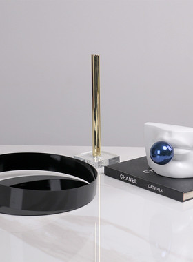 热销简约树脂嘴巴吹泡泡趣味蓝摆件书房书柜克莱因软装饰品样板房