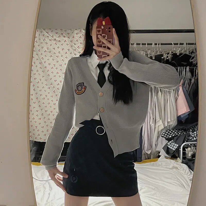 美式jk开衫刺绣收腰毛衣学院风甜美辣妹显瘦百搭长袖