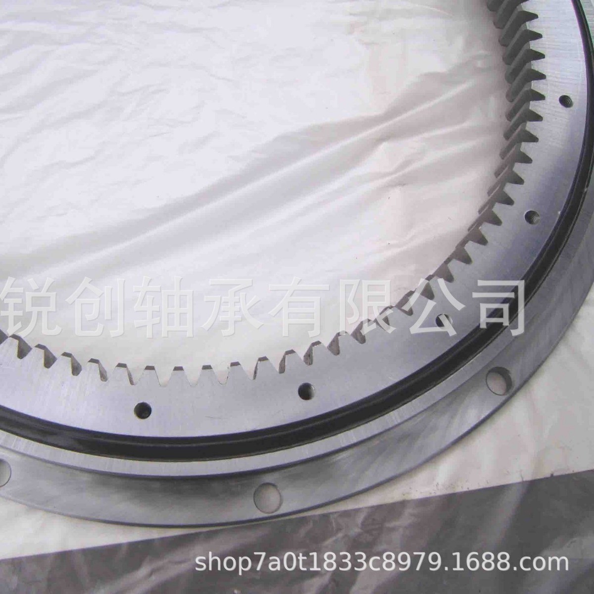 热销四点接触球轴承转盘vli200744-n内齿外法兰结构