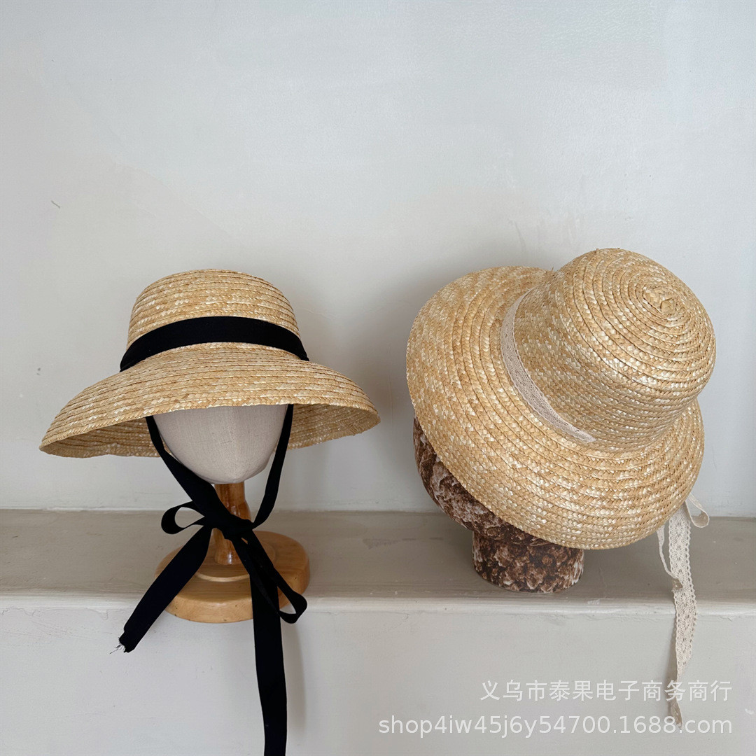 2024新款儿童赫本风个性复古草编洋气凹造型户外旅游防晒圆顶草帽