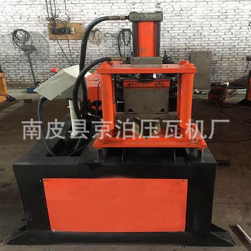 热销厂家供应冷压机械设备c型钢机通风管道建筑材料辊弯成型机