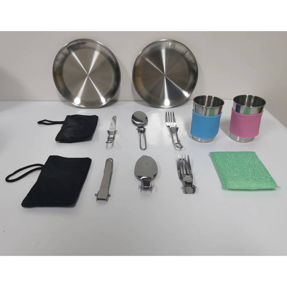 热销热卖便携式锅野营野餐烧烤套锅餐盘组合户外炊具含杯套跨境凹