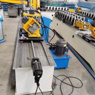 龙骨瓦瓦机生产金属成型设备压机压机切割彩钢装 饰吊顶龙骨批发