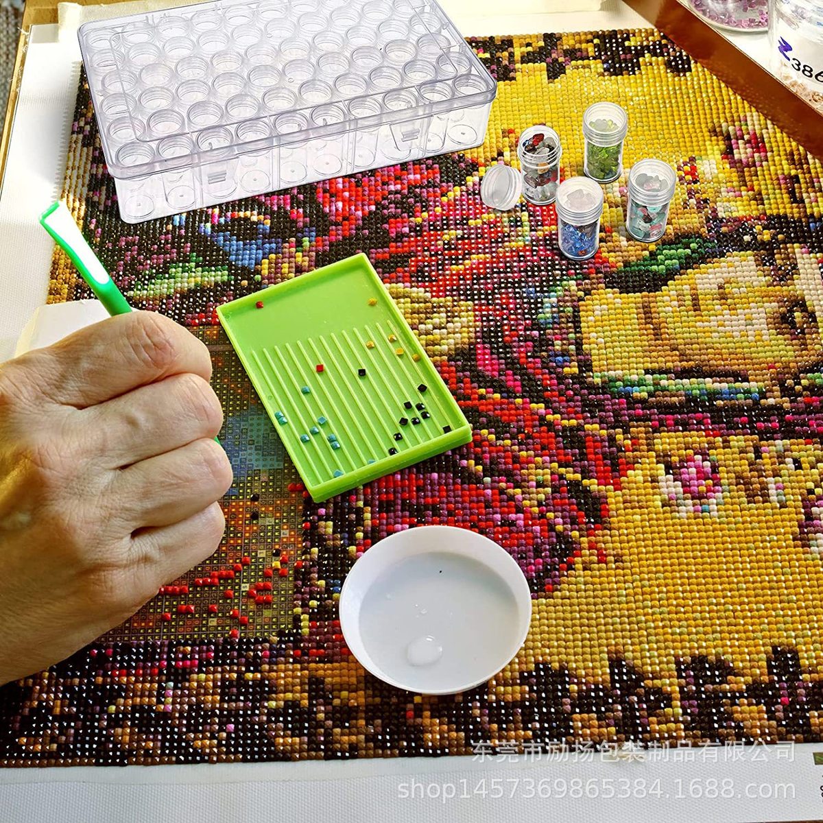 钻石画DIY工具收纳盒米珠美甲储物小圆瓶点钻盒防摔