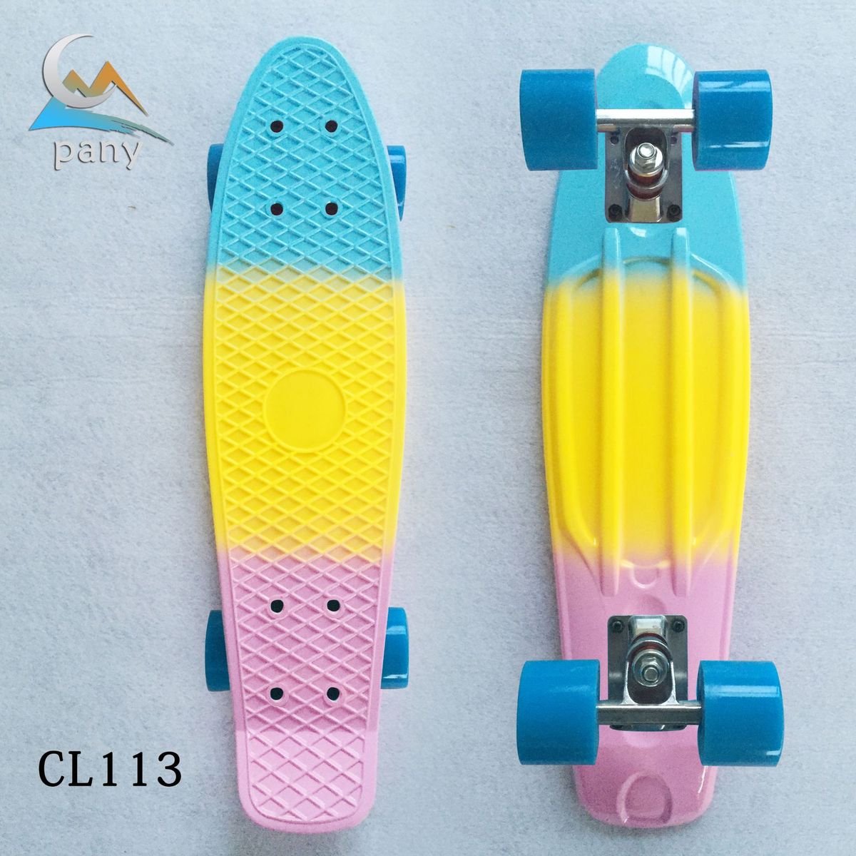 彩虹配色pp塑料小鱼板22寸厂家香蕉滑板四轮代发迷你巡洋舰三色板