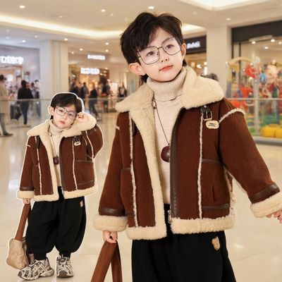 男童皮毛一体外套秋冬加绒套装