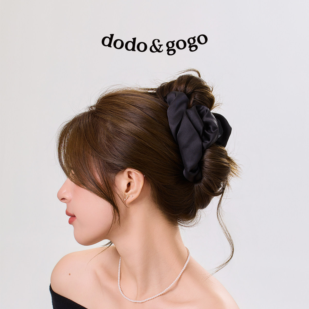 DODOGOGO黑色缎面大号抓夹新款图片