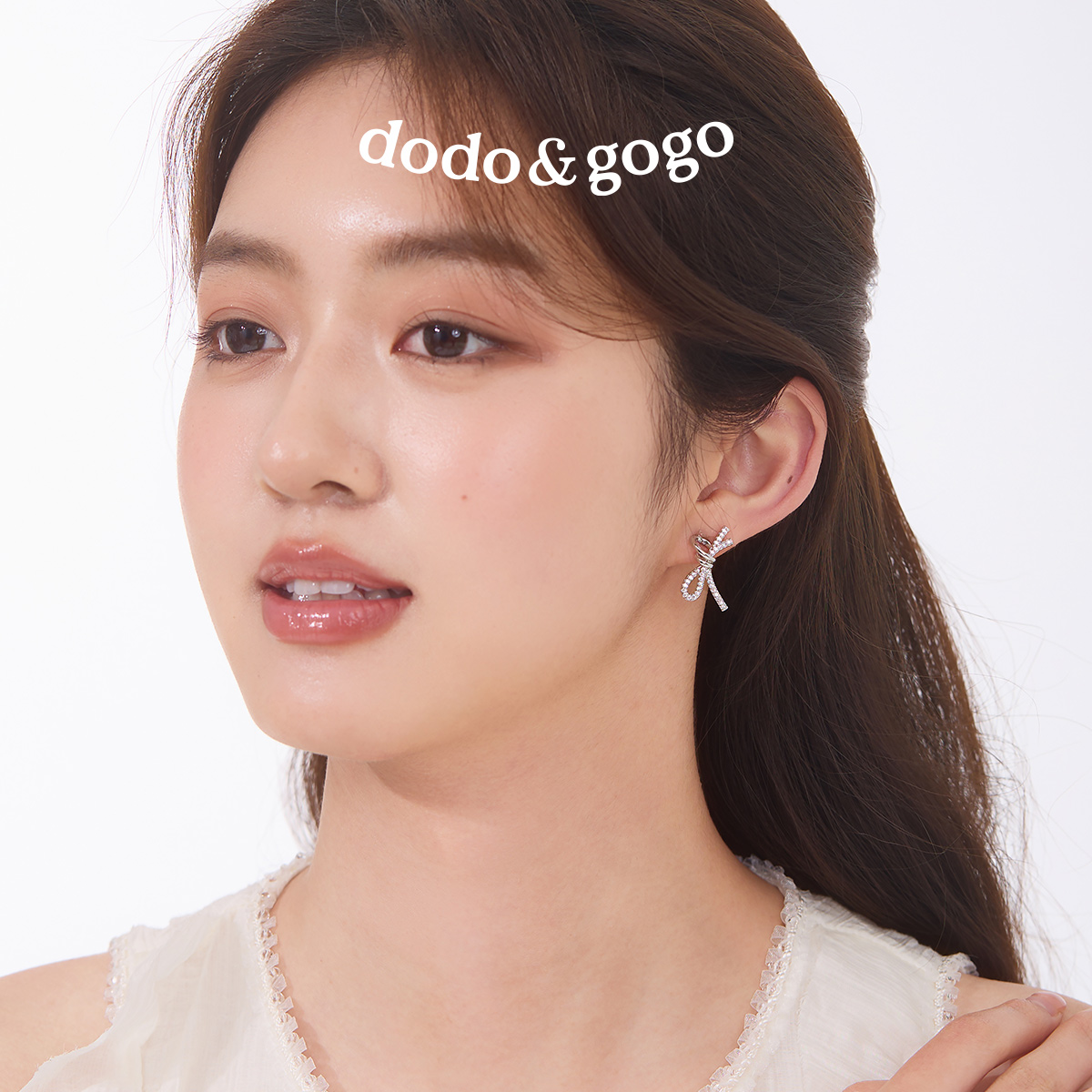 DODOGOGO绳结蝴蝶结锆石耳环