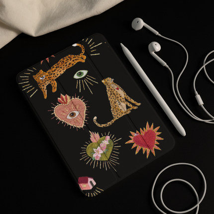 ipad平板壳豹子爱心图潮2025创意mini6笔槽air7新款套9黑色适用小米7pro横竖旋转vivopad2卡通oppopad3日韩13