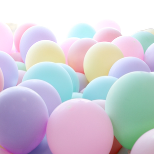 2026新年春节马卡龙气球装饰儿童生日派对幼儿园小学教室场景布置