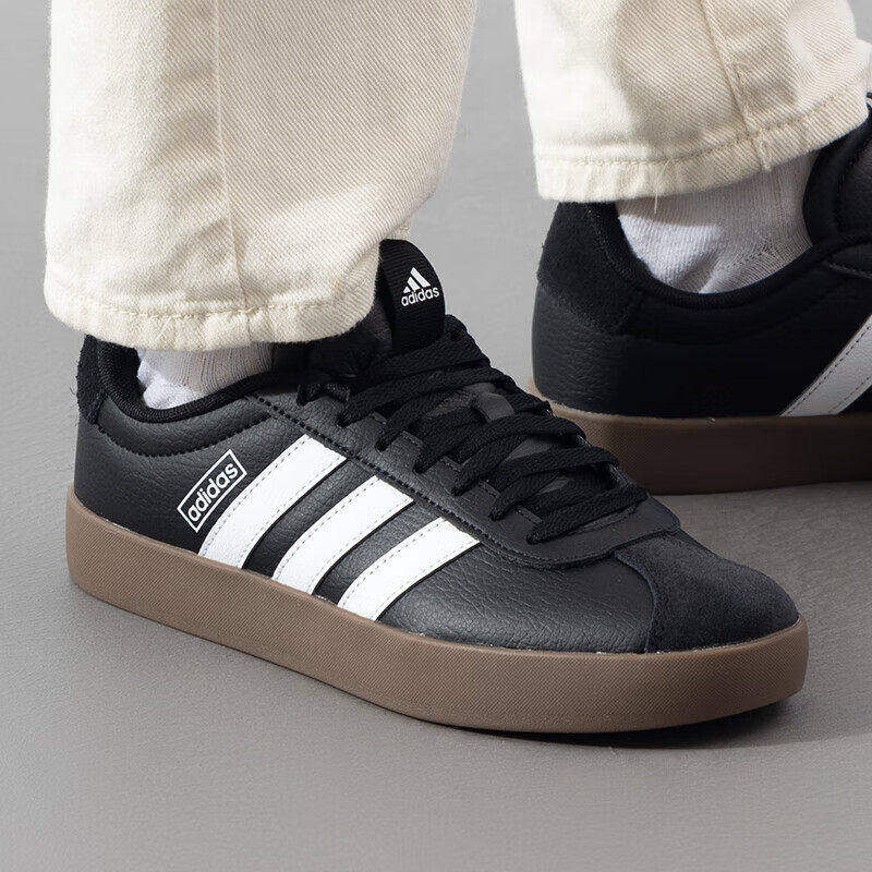 Adidas男子运动板鞋秋冬