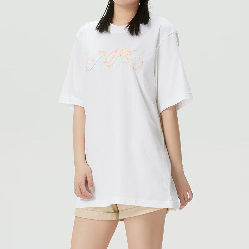 Nike耐克2026年新款女装白色圆领短袖T恤潮流休闲风透气运动上衣