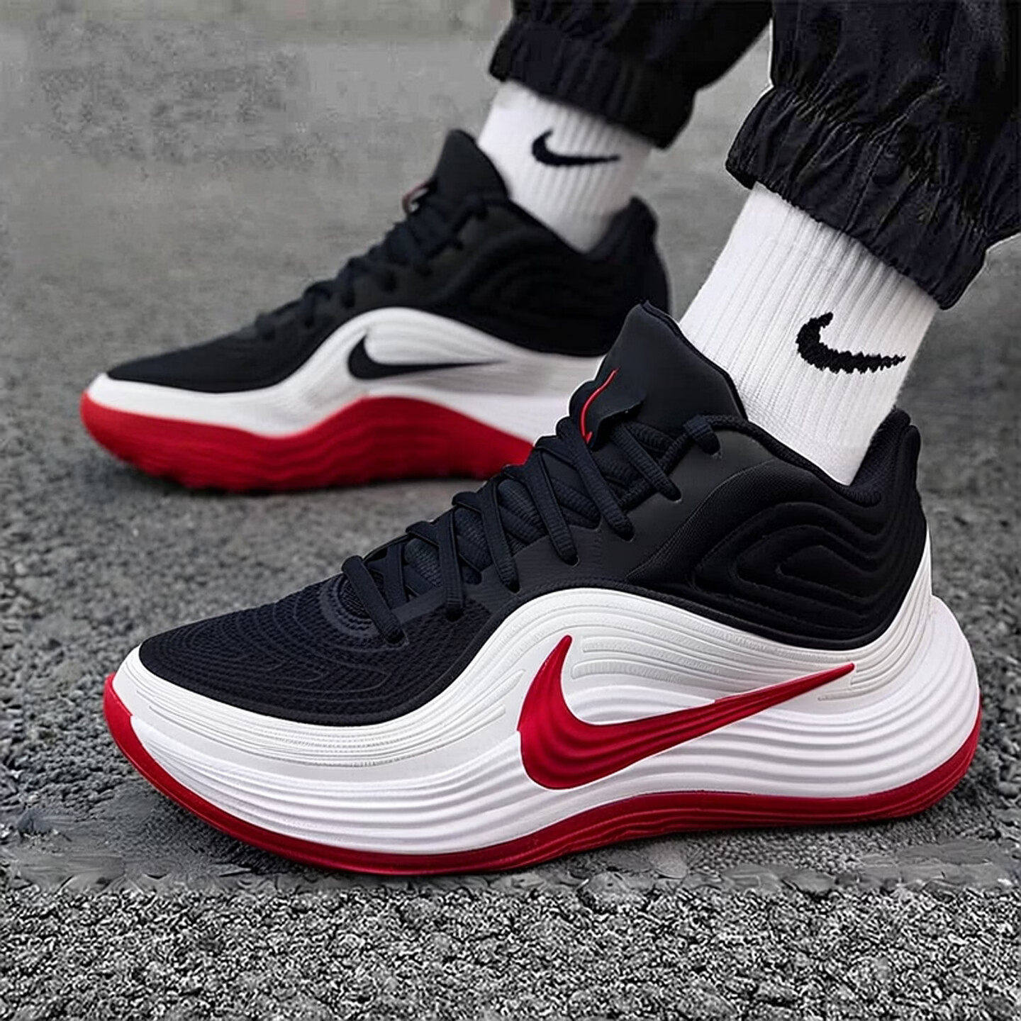 Nike耐克鞋子厚底篮球鞋