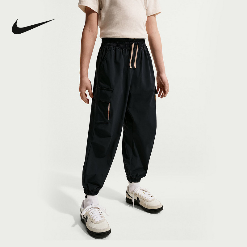 Nike耐克女童休闲运动锥形裤工装舒适百搭时尚梭织长裤IW1754-010