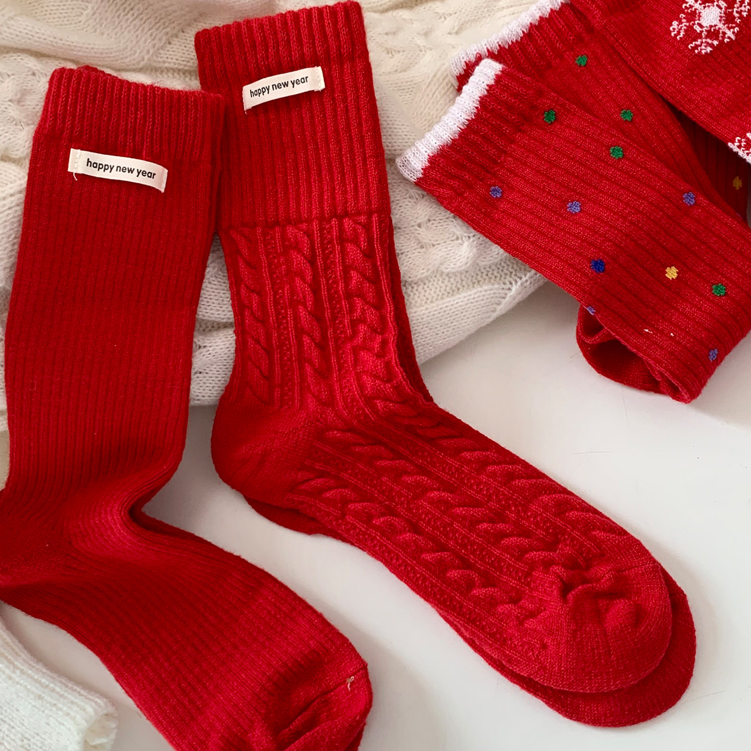 红色袜子女本命年中筒袜女冬季加厚新年袜结婚袜子新娘保暖长袜女,女士内衣/男士内衣/家居服,中筒袜,淘宝优惠券,粉丝福利购,淘宝优惠卷