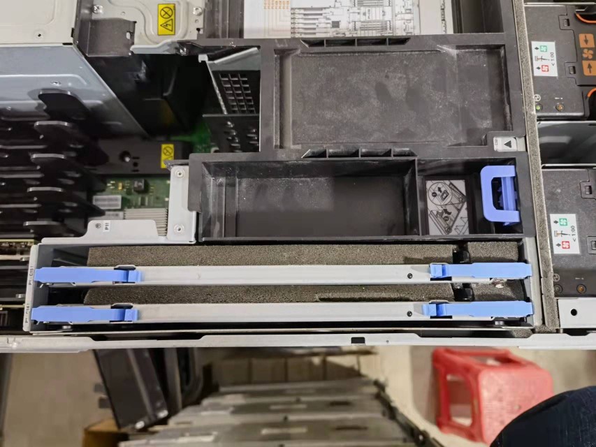 议价IBM 8286-41A S814 00MA083 00MA082 57D8 6Gb PCIe3  SA议价